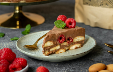 Fitness Recipe: No-Bake Chocolate Sponge Biscuits Cake with Fruit and Curd