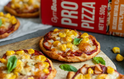 Fitness Recipe: Quick and Crunchy Mini Protein Pizzas