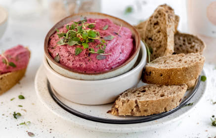 Fitness Recipe: Beetroot Dip with Quark Cheese