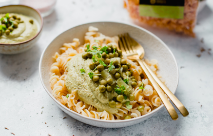 Fitness Recipe: High Protein Pasta with Creamy Pea Sauce