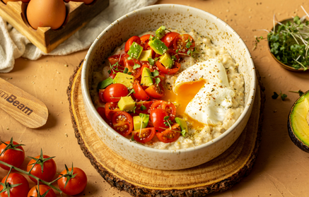Fitness Recipe: Savoury Oatmeal with Poached Egg